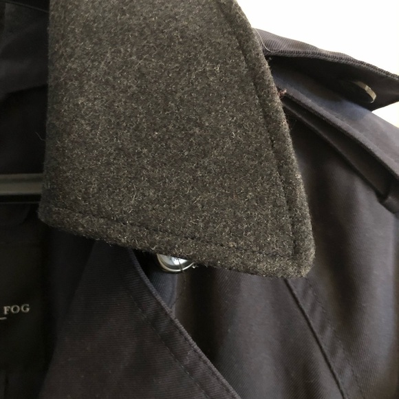 NWT  look like a real Flight Attendant Trench Coat w/detachable hood - Picture 3 of 11